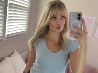 BlondeStella