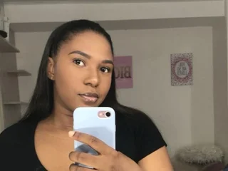 CharrloteBrownn