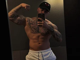 LewisMuscllee